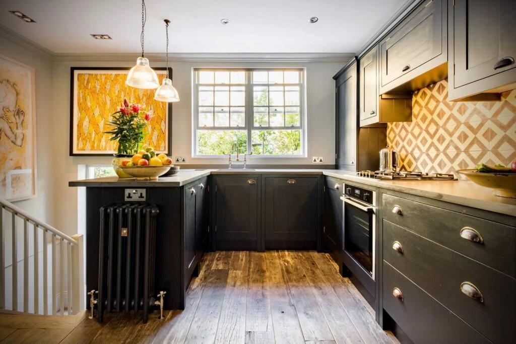 Kings Cross, Self-Contained House & Private Garden Villa London Kültér fotó