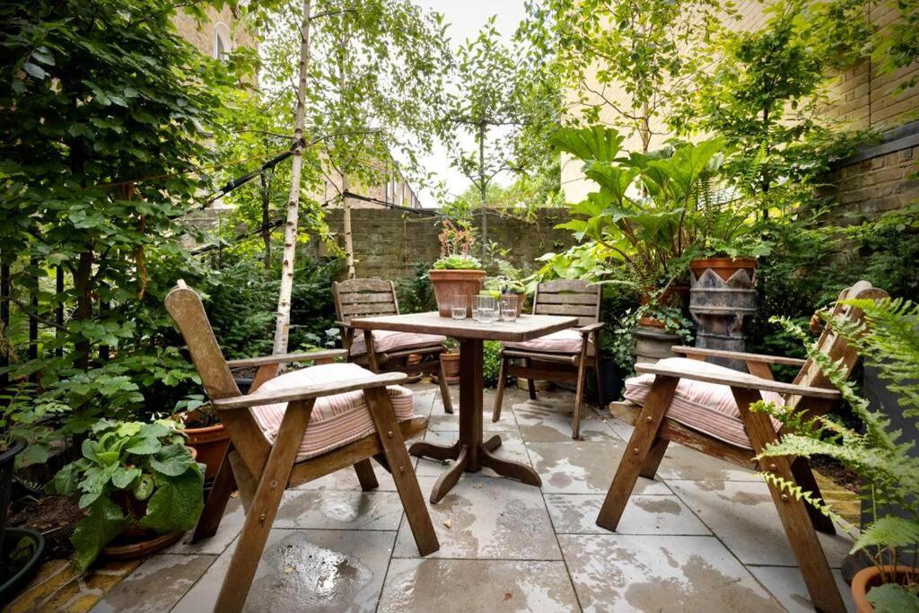 Kings Cross, Self-Contained House & Private Garden Villa London Kültér fotó